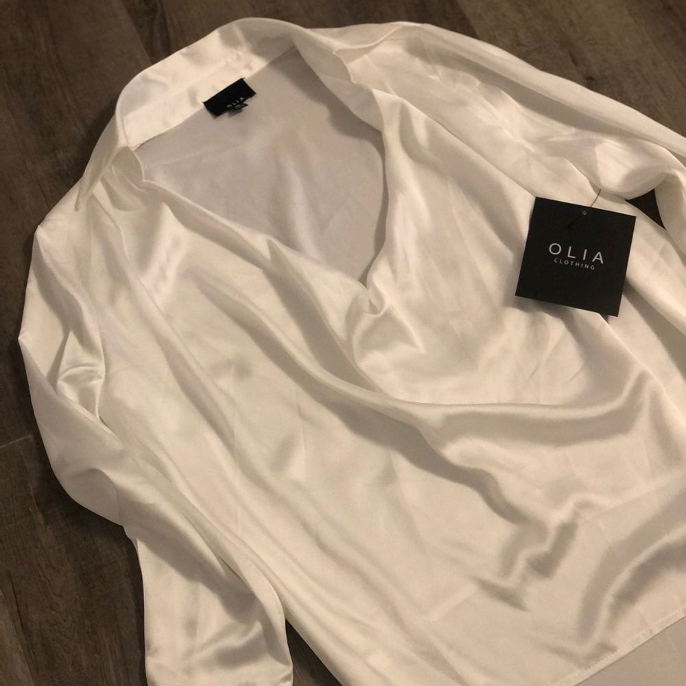 Silky shirt from Vici dolls. New w tag